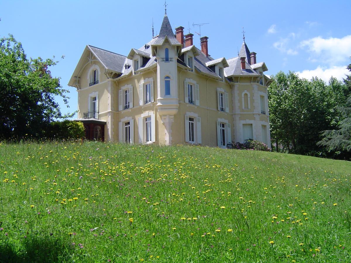 Les Chalets Du Domaine Des Soyeux Saint-Julien-Molin-Molette Exterior photo